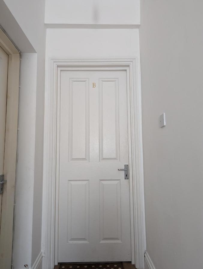 1 Bedroom Flat In Gravesend Exterior foto
