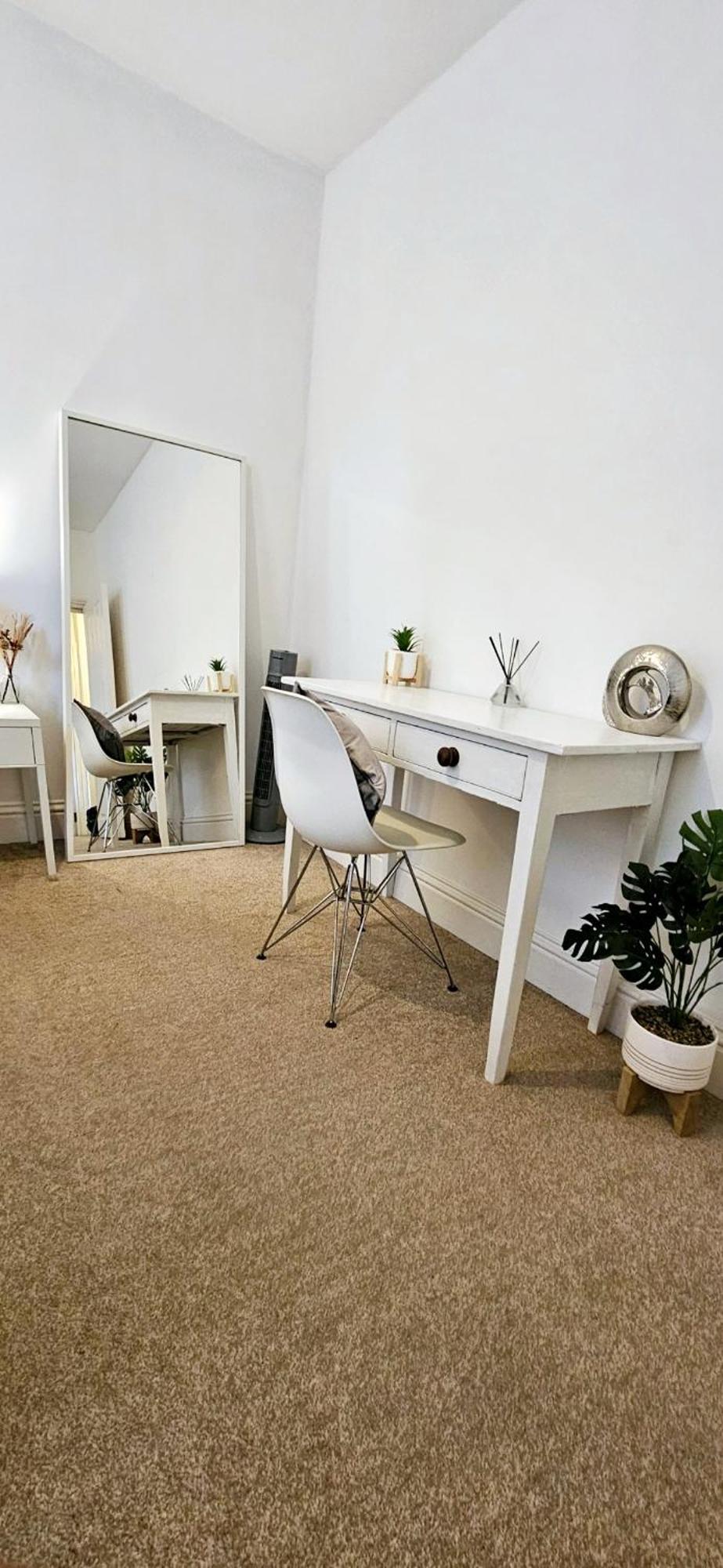 1 Bedroom Flat In Gravesend Exterior foto